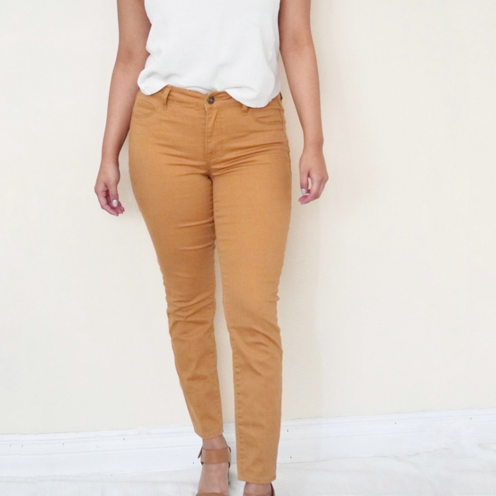 3/$15 Rewash Mustard Skinny Mid Rise Jeans